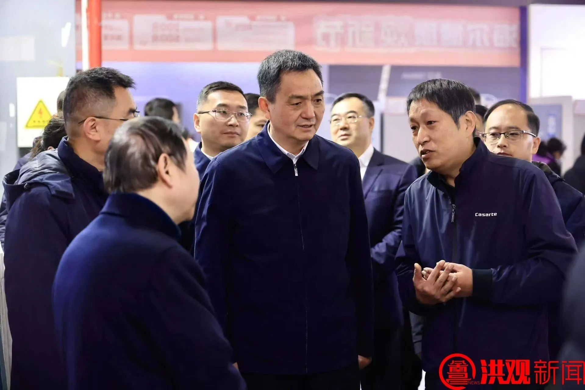 李红军书记巡看南昌绿地国际博览中心展会